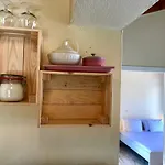 Wooden Ceiling Apartment - Close To City Center